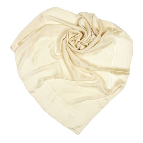 coniglio pelliccia chanel|Foulard Chanel in Coniglio Bianco .